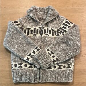 Cowichan style 100% wool zip up sweater